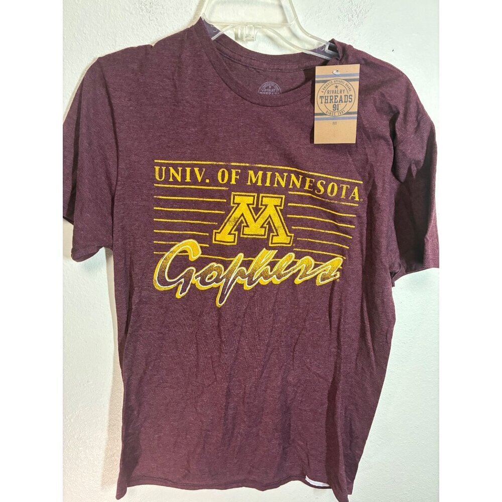 NWT University of Minnesota T-Shirt Gophers Short Sleeve Casual Size Medium Mens